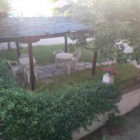 Kali View Apartmán *